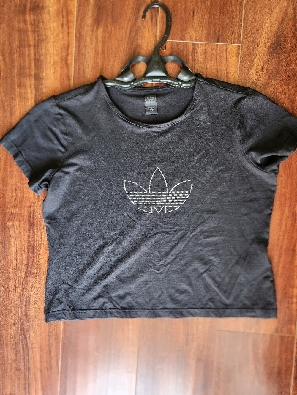 Adidas Black Crop Top T-Shirt With Glitter Emblem Size Large NWOT